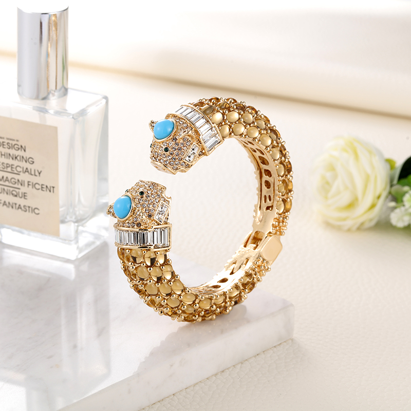 Pulseras de animales Sally's P - Paradise Jewelry & Watches Llc reseña y precio